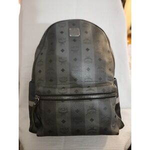 MCM Medium starkVISETOS STRIPED BACKPACK Black & Phantom Gray. Unisex Excel Cond